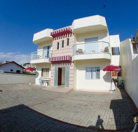 شقة بنها  في Residencial Zanir المظهر الخارجي الصورة